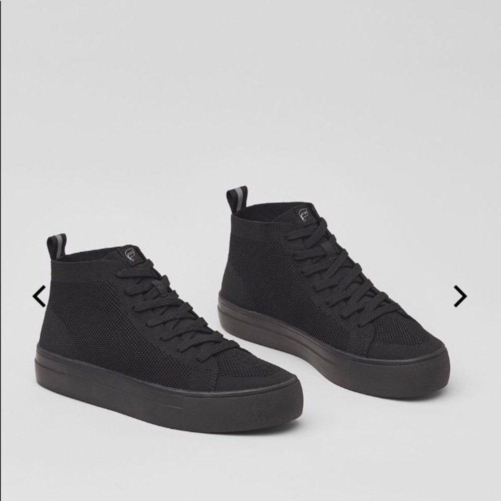 Fabletics Monterey Knit High Top